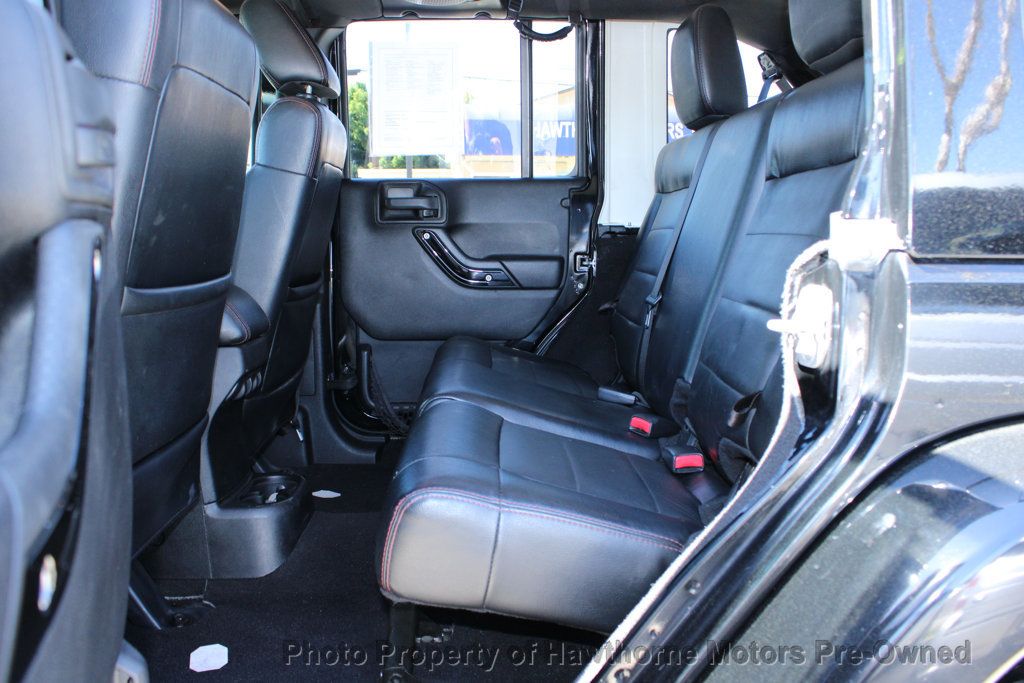 2012 Jeep Wrangler Unlimited Jeep Wrangler Sahara Altitude Limited 4WD - 22986404 - 9