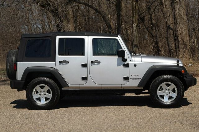 2012 Jeep Wrangler Unlimited ONE OWNER 4WD SPORT UNLIMITED 3.6L W/ MANUAL TRANSMISSION - 23004222 - 1