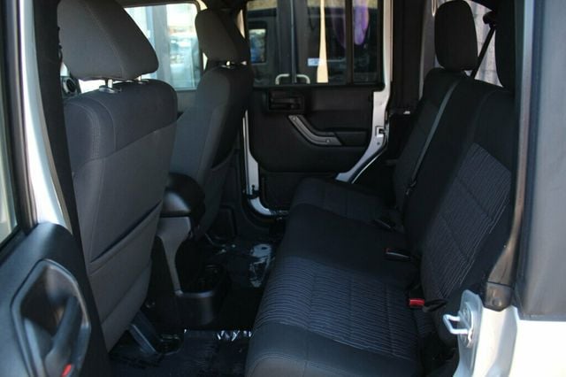 2012 Jeep Wrangler Unlimited ONE OWNER 4WD SPORT UNLIMITED 3.6L W/ MANUAL TRANSMISSION - 23004222 - 23