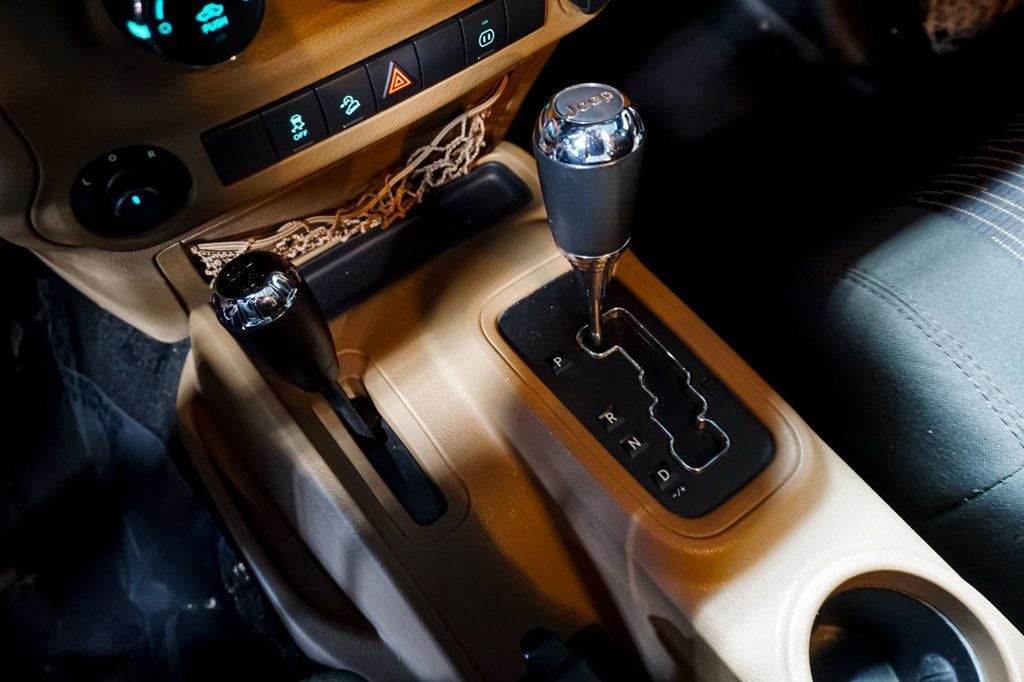 2012 Jeep Wrangler Unlimited *Sahara* *Lifted/Wheels* *Winch* *Only 24k Miles* - 22959956 - 9