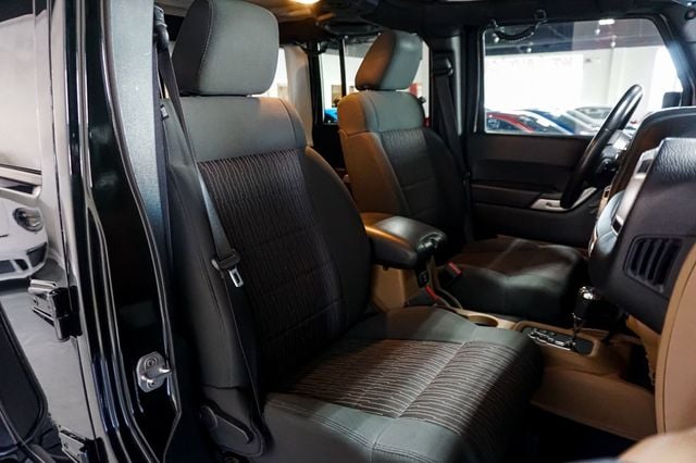 2012 Jeep Wrangler Unlimited *Sahara* *Lifted/Wheels* *Winch* *Only 24k Miles* - 22959956 - 41