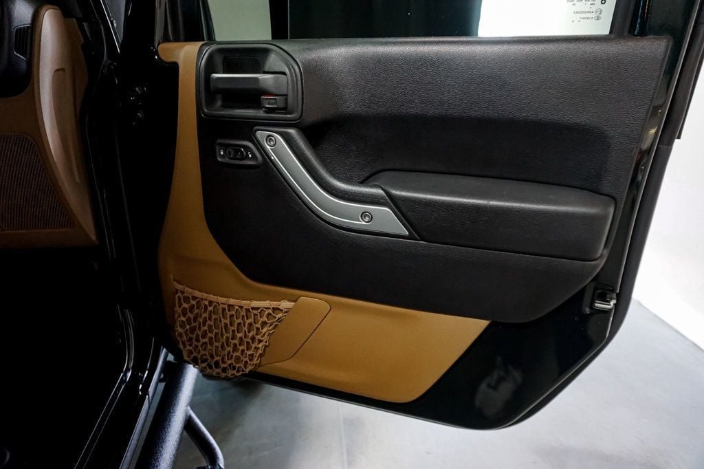 2012 Jeep Wrangler Unlimited *Sahara* *Lifted/Wheels* *Winch* *Only 24k Miles* - 22959956 - 42