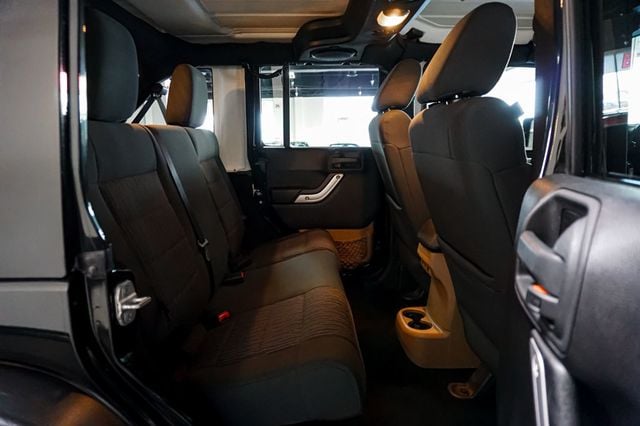 2012 Jeep Wrangler Unlimited *Sahara* *Lifted/Wheels* *Winch* *Only 24k Miles* - 22959956 - 43