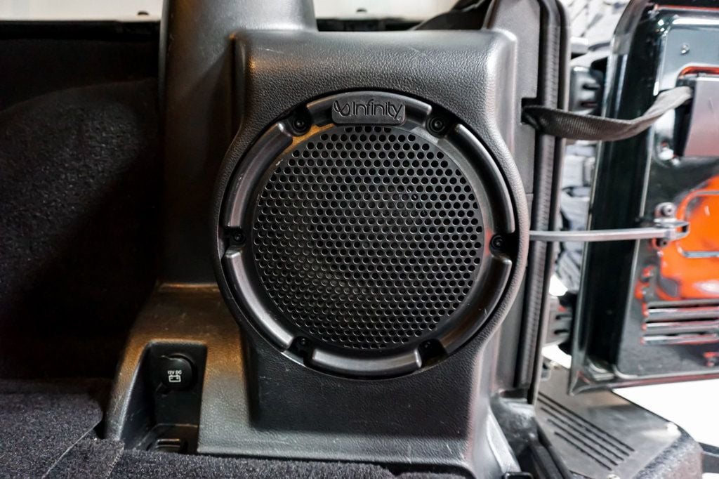 2012 Jeep Wrangler Unlimited *Sahara* *Lifted/Wheels* *Winch* *Only 24k Miles* - 22959956 - 46