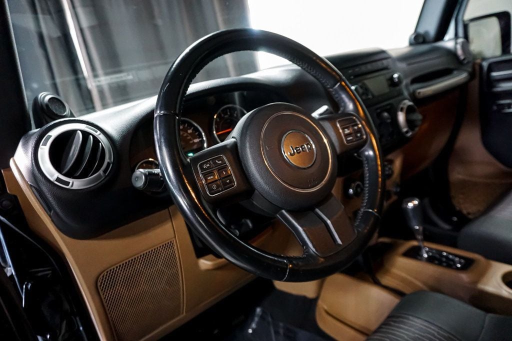 2012 Jeep Wrangler Unlimited *Sahara* *Lifted/Wheels* *Winch* *Only 24k Miles* - 22959956 - 72