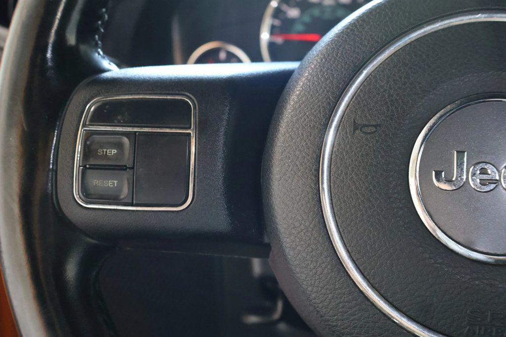 2012 Jeep Wrangler Unlimited UNLIMITED SPORT, TOW PKG, RUNNING BOARDS, LED LIGHTS!!! - 22827617 - 17