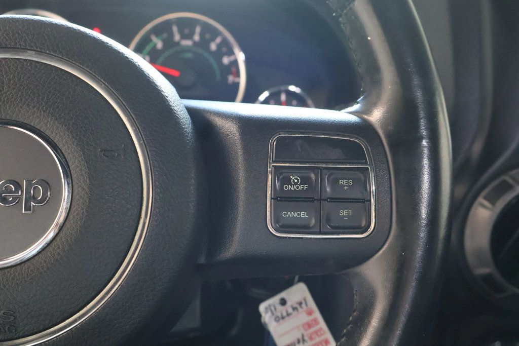 2012 Jeep Wrangler Unlimited UNLIMITED SPORT, TOW PKG, RUNNING BOARDS, LED LIGHTS!!! - 22827617 - 18