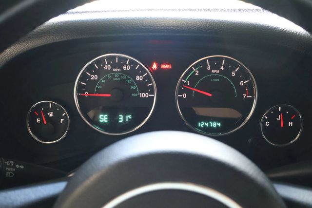 2012 Jeep Wrangler Unlimited UNLIMITED SPORT, TOW PKG, RUNNING BOARDS, LED LIGHTS!!! - 22827617 - 19