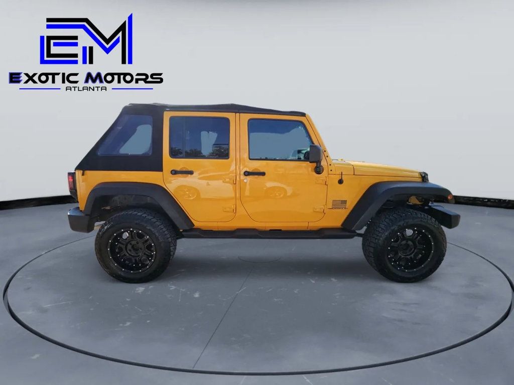 2012 Jeep Wrangler Unlimited Sport photo 4