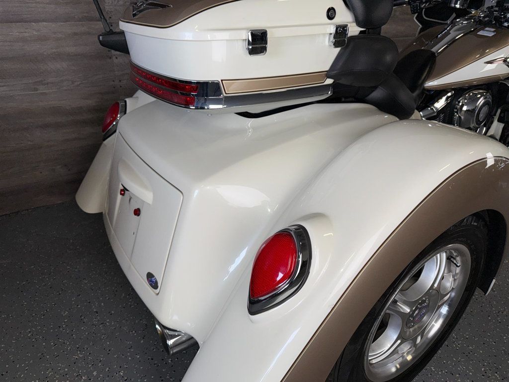 2012 Kawasaki Vulcan 1700 Voyager LOW MILES! - 23033241 - 9
