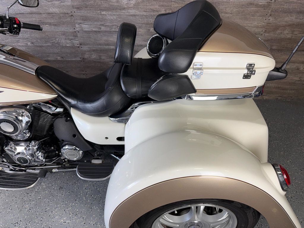 2012 Kawasaki Vulcan 1700 Voyager LOW MILES! - 23033241 - 13