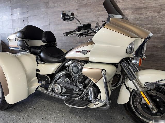 2012 Kawasaki Vulcan 1700 Voyager LOW MILES! - 23033241 - 1