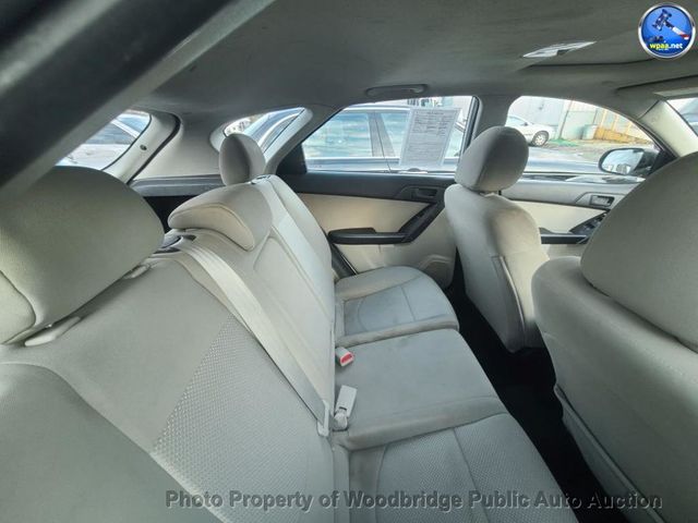 2012 Kia Forte 5-Door 5dr Hatchback EX - 22946262 - 3