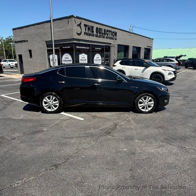 2012 Kia Optima 2.4L SEDAN AUTOMATIC EX W/PREMIUM PACKAGE - 23037835 - 17