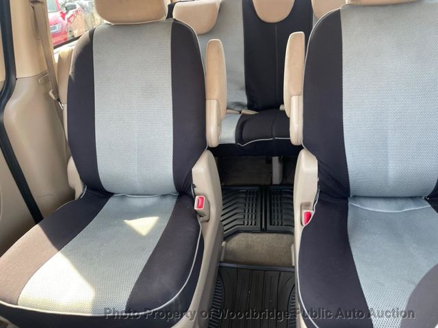 2012 Kia Sedona 4dr Wagon LX - 23007815 - 10