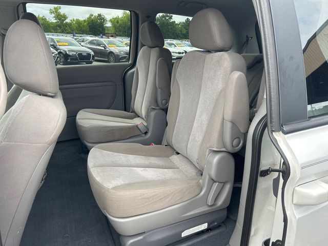 2012 Kia Sedona 4dr Wagon LX - 23052789 - 7