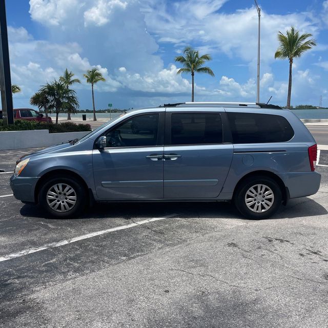 2012 Kia Sedona 4dr Wagon LX - 23074091 - 1