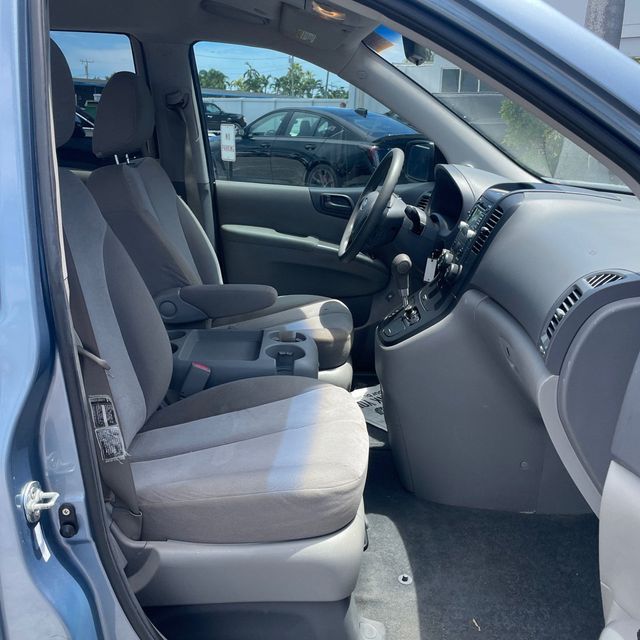 2012 Kia Sedona 4dr Wagon LX - 23074091 - 8