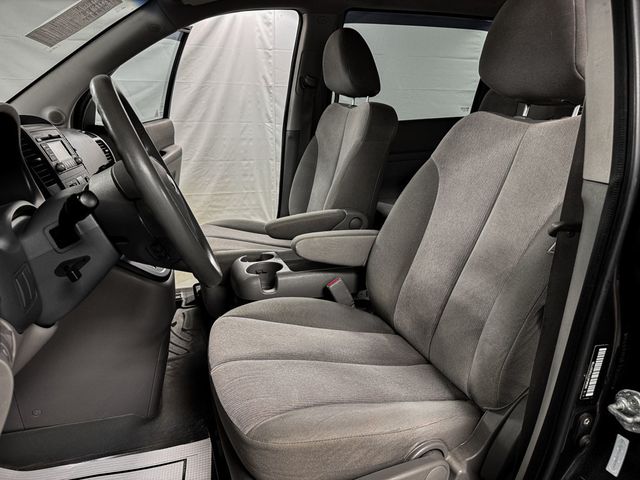 2012 Kia Sedona LX - 23013196 - 6