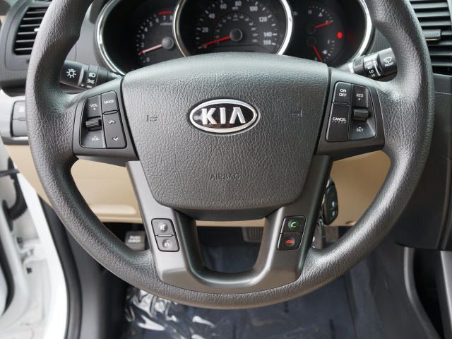 2012 Kia Sorento 2WD 4dr I4 LX - 11875831 - 10