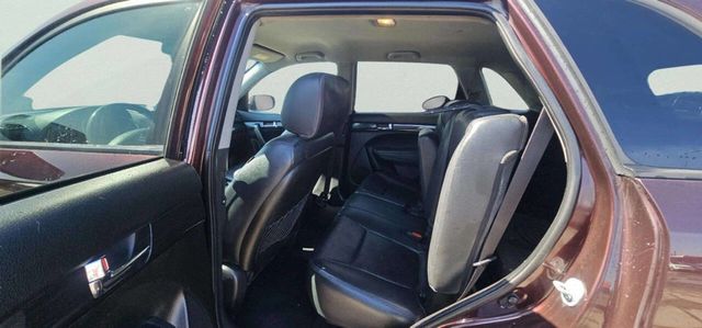2012 Kia Sorento 2WD 4dr V6 LX - 23001195 - 4