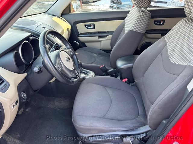 2012 Kia Soul GL - 22992249 - 4