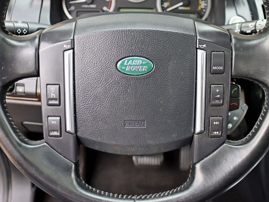 2012 Land Rover LR2 AWD 4dr HSE - 22908691 - 11