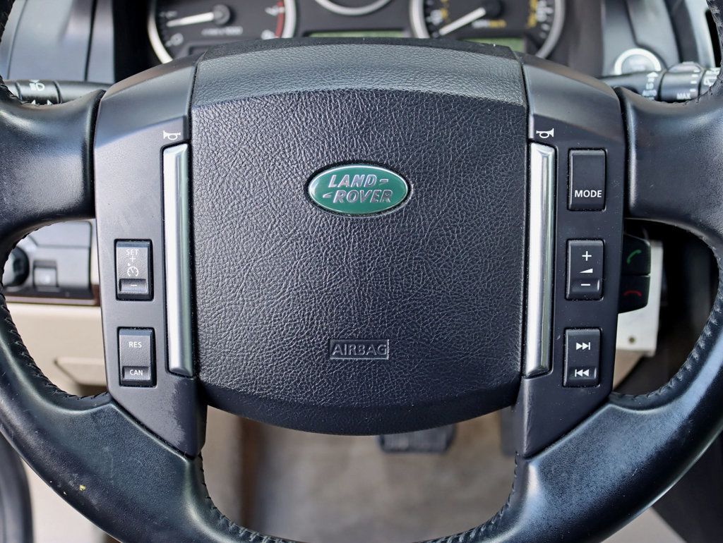 2012 Land Rover LR2 AWD 4dr HSE LUX - 22784823 - 11