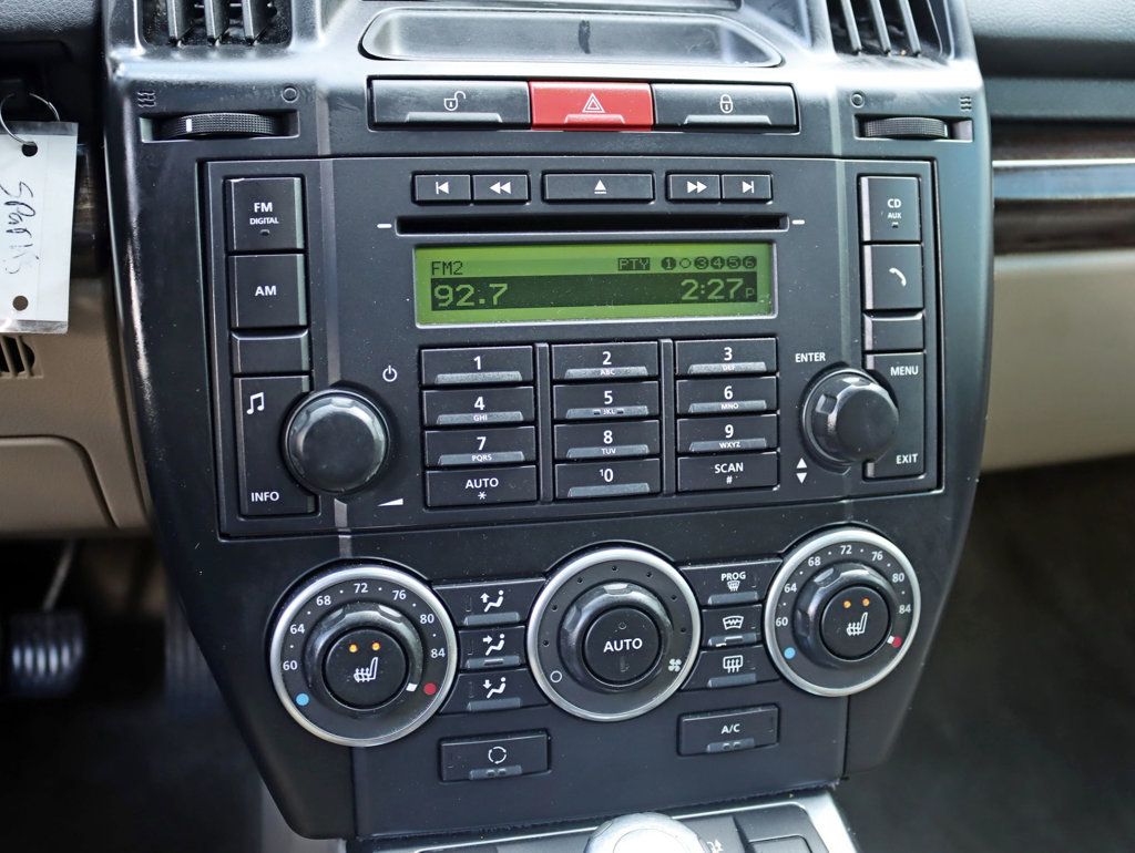 2012 Land Rover LR2 AWD 4dr HSE LUX - 22784823 - 13