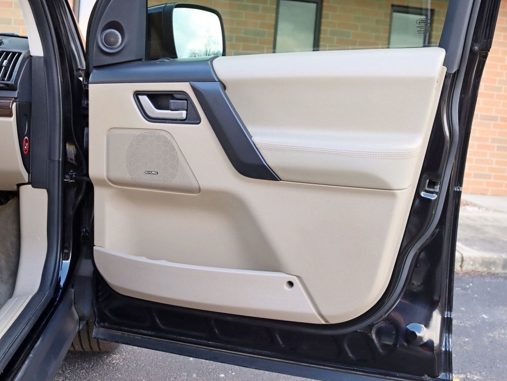 2012 Land Rover LR2 AWD 4dr HSE LUX - 22784823 - 23