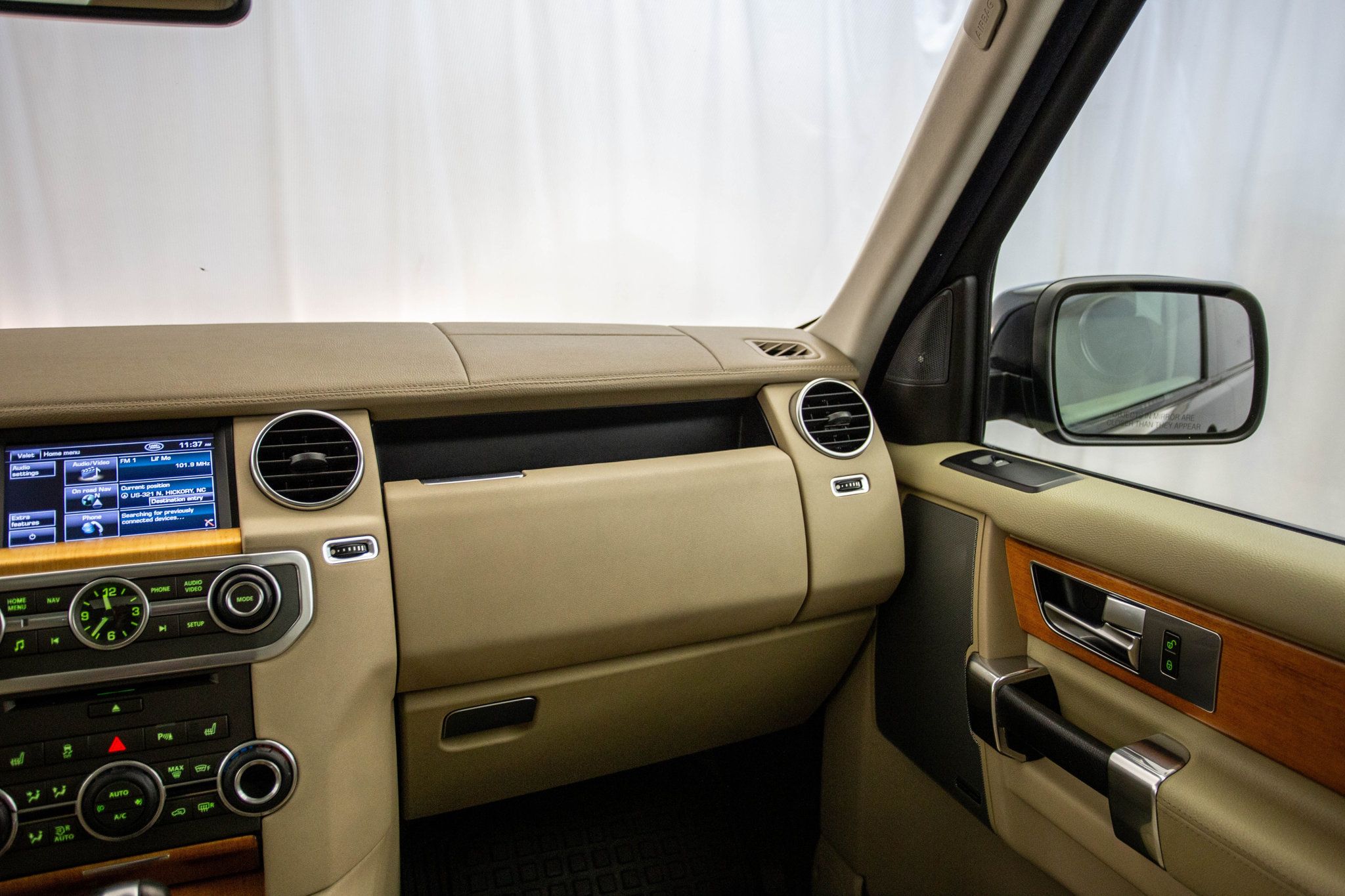 2012 Land Rover LR4 HSE photo 6