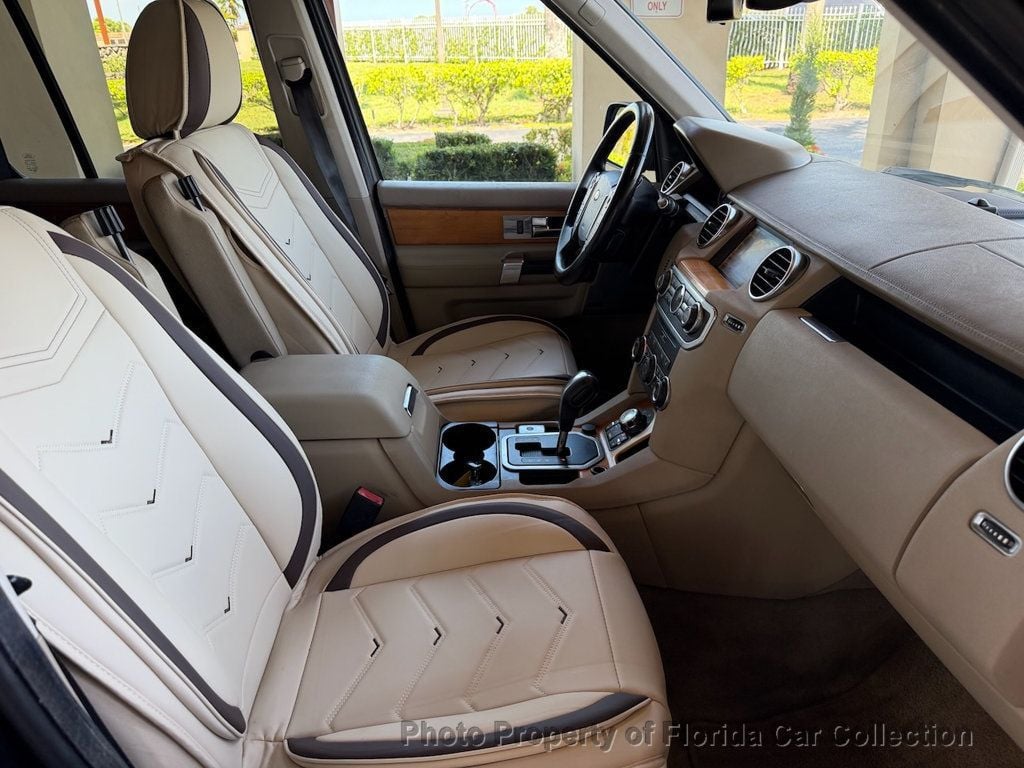 2012 Land Rover LR4 HSE 4WD 7-Passenger - 23040033 - 11