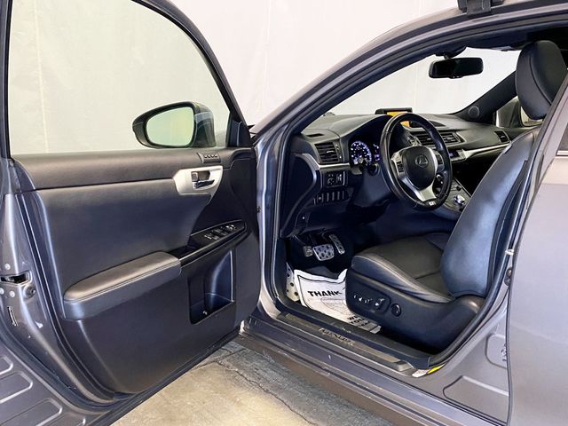 2012 Lexus CT 200h F SPORT - 22973704 - 17