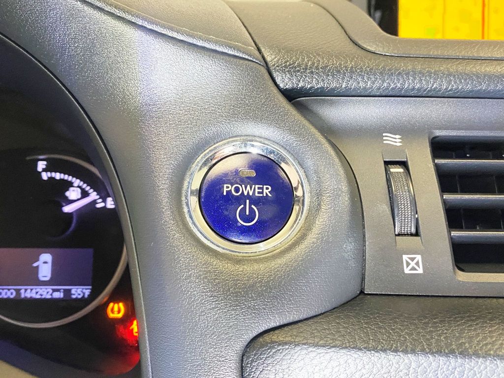 2012 Lexus CT 200h F SPORT - 22973704 - 30