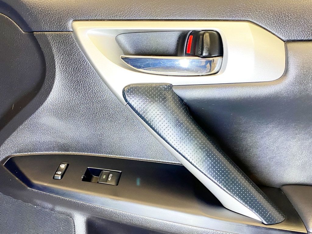 2012 Lexus CT 200h F SPORT - 22973704 - 42