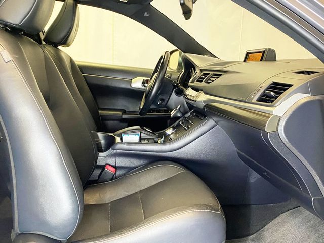 2012 Lexus CT 200h F SPORT - 22973704 - 43
