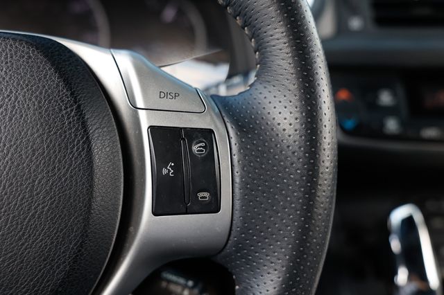 2012 Lexus CT 200h F Sport FWD 4dr Hybrid  - 22974928 - 28