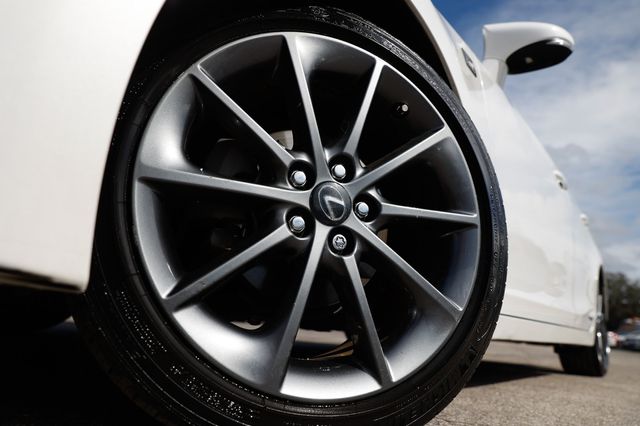 2012 Lexus CT 200h F Sport FWD 4dr Hybrid  - 22974928 - 32