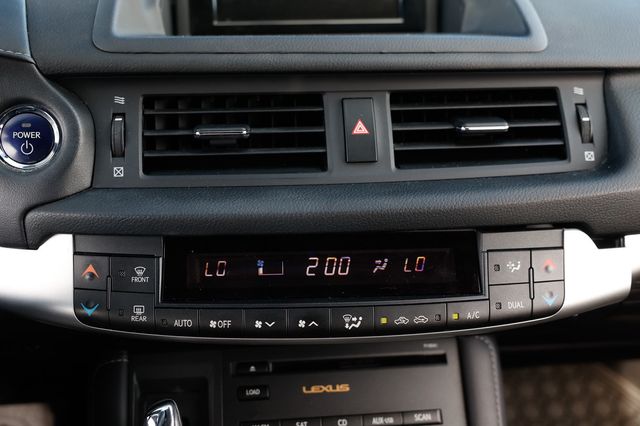 2012 Lexus CT 200h F Sport FWD 4dr Hybrid  - 22974928 - 33
