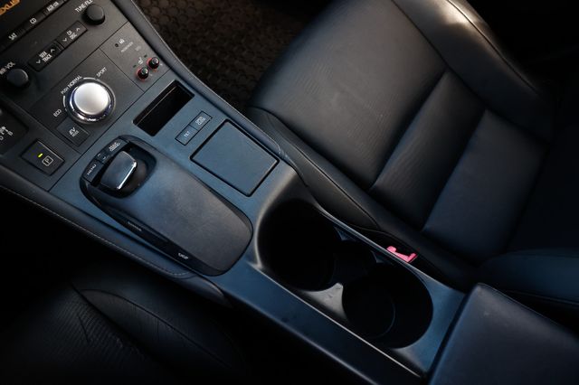 2012 Lexus CT 200h F Sport FWD 4dr Hybrid  - 22974928 - 37