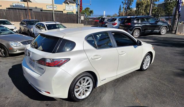 2012 Lexus CT 200h FWD 4dr Hybrid - 22613838 - 4