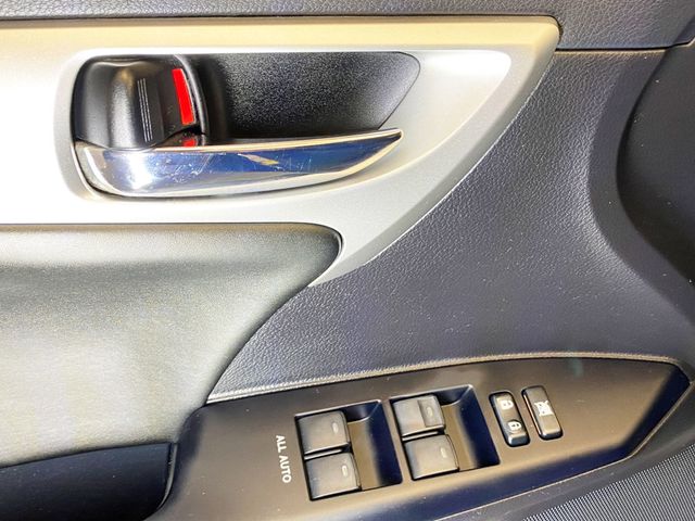 2012 Lexus CT 200h FWD 4dr Hybrid Premium - 22960757 - 18