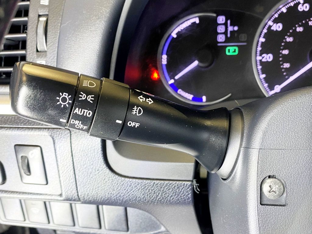 2012 Lexus CT 200h FWD 4dr Hybrid Premium - 22960757 - 26