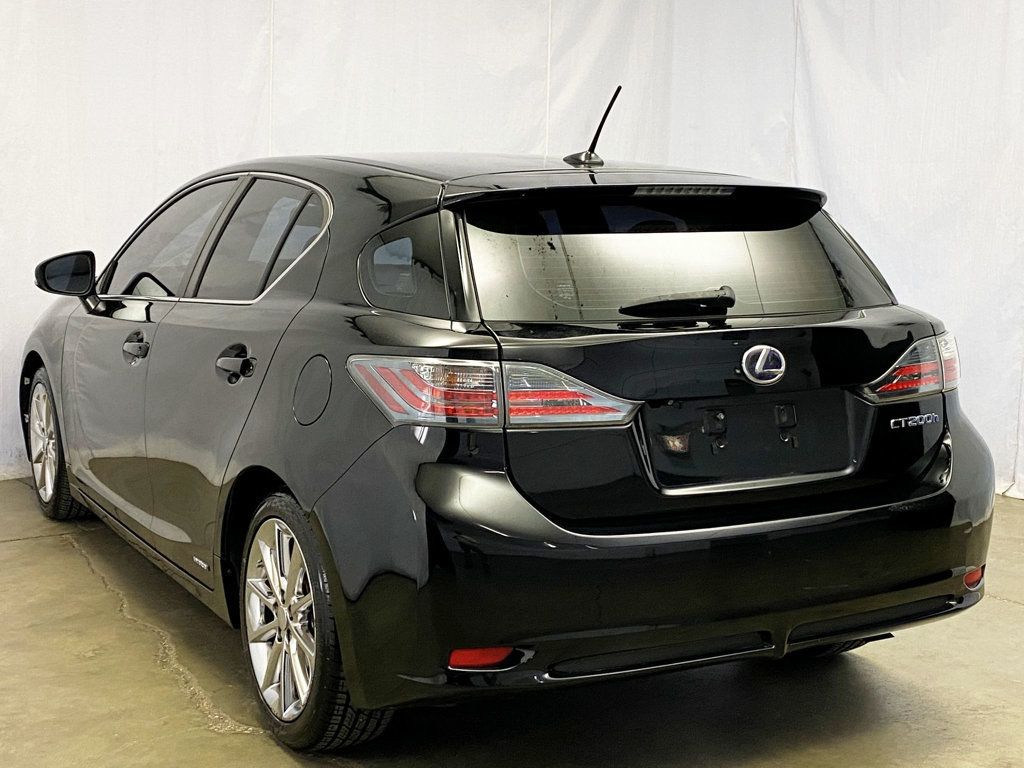 2012 Lexus CT 200h FWD 4dr Hybrid Premium - 22960757 - 3
