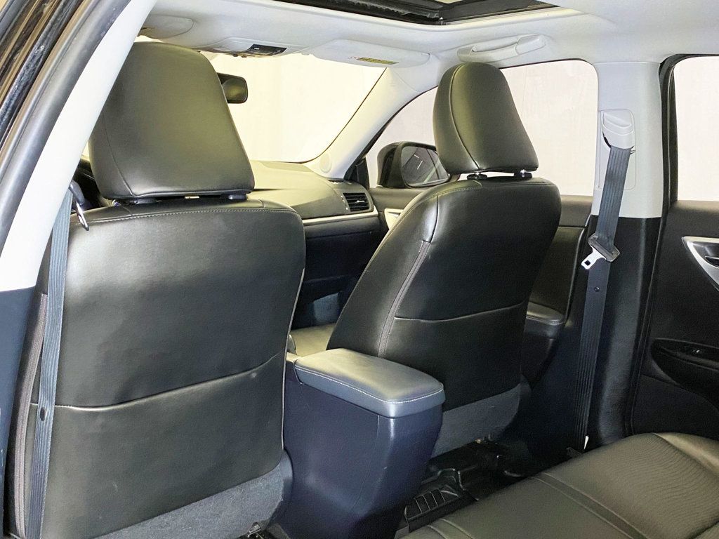 2012 Lexus CT 200h FWD 4dr Hybrid Premium - 22960757 - 48