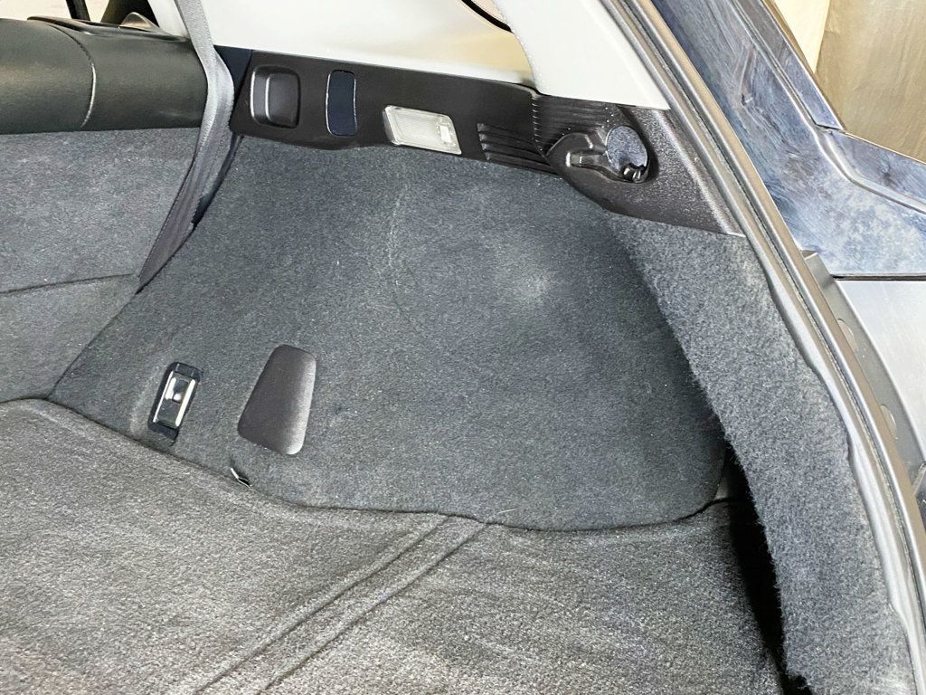 2012 Lexus CT 200h FWD 4dr Hybrid Premium - 22960757 - 52