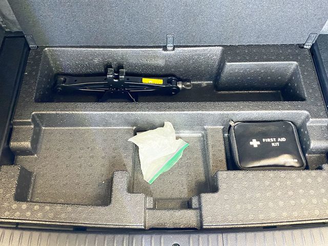 2012 Lexus CT 200h FWD 4dr Hybrid Premium - 22960757 - 53