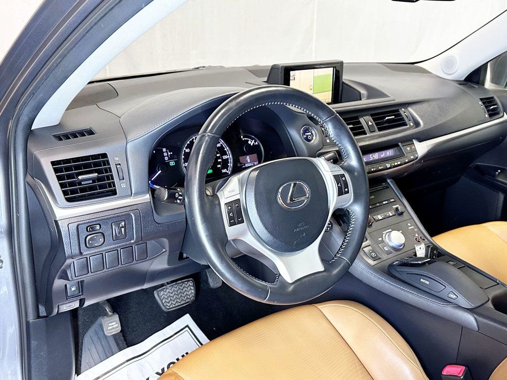 2012 Lexus CT 200h FWD 4dr Hybrid Premium - 23011284 - 15