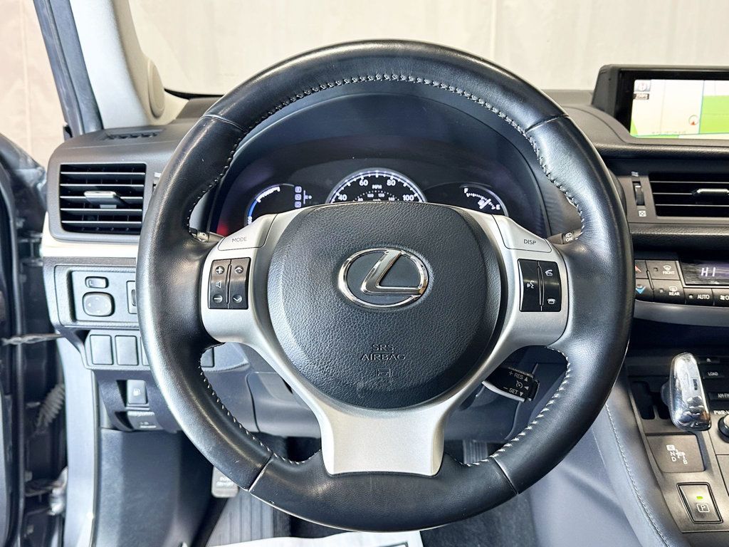 2012 Lexus CT 200h FWD 4dr Hybrid Premium - 23011284 - 17