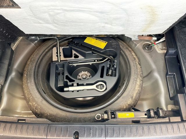 2012 Lexus CT 200h FWD 4dr Hybrid Premium - 23011284 - 34